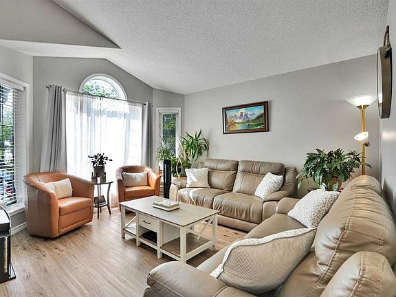 2nd image of 7237 W Laguna Way NE