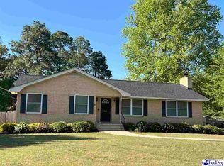 1410 Georgian Dr, Hartsville, SC 29550