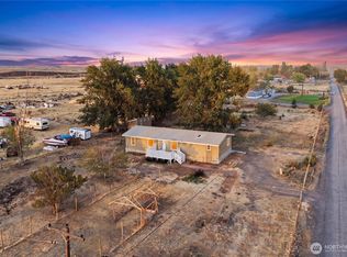 10124 NE RD 16, Moses Lake, WA 98837