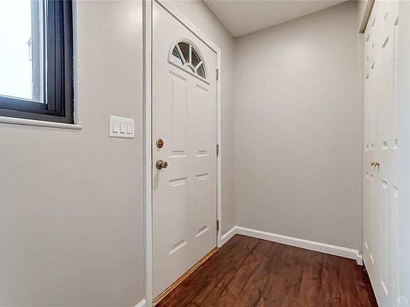 4th image of 6498 Quintessa Ct