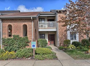 93 Black Oak Dr, Lancaster, PA 17602