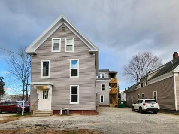 17 James St APT 1, Auburn, ME 04210