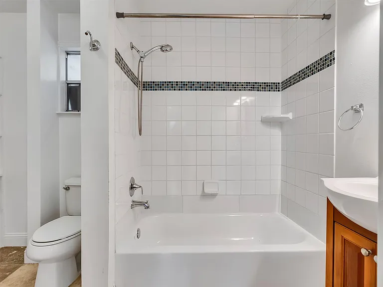 1502 Aldrich St — Photo 36