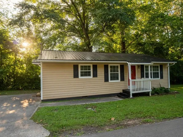 130 Round Knob Rd, Rocky Face, GA 30740
