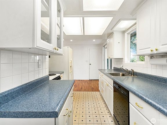 5th image of 2434 SW 328th Street