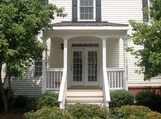 130 Neel Reid Dr, Roswell, GA 30075