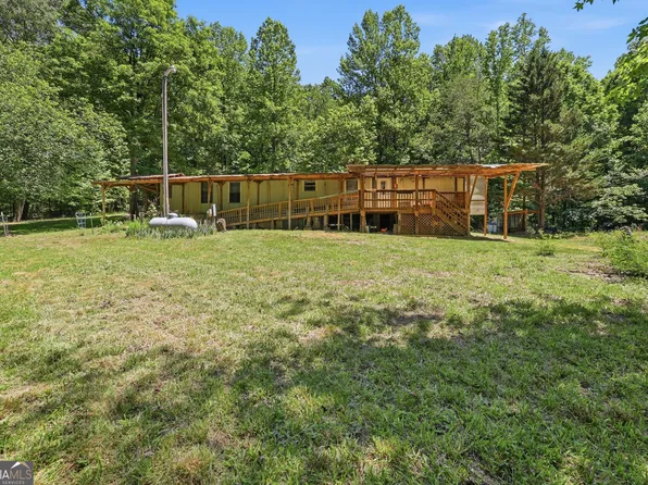 125 King Bird Dr, Cleveland, GA 30528