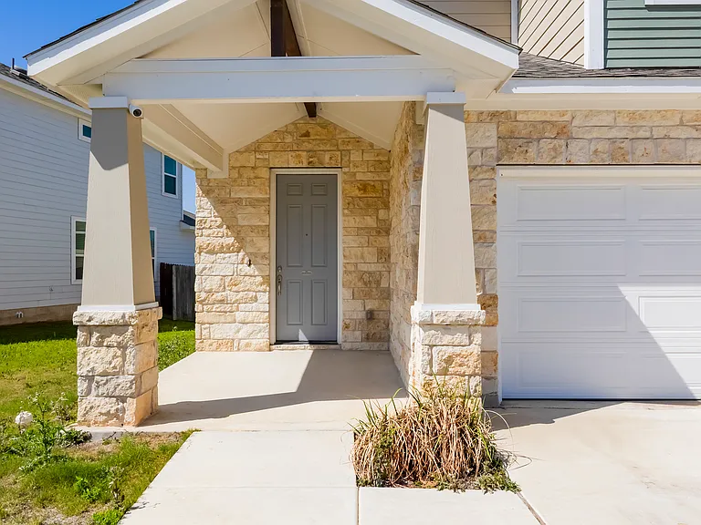 113 Riverhill Dr — Photo 4