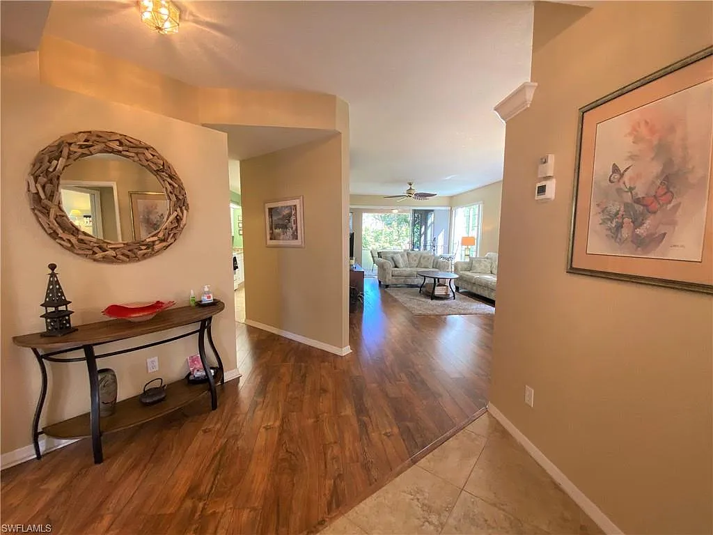 2 bed, 2.0 bath, 1397 sqft, $5,200 — Photo 2