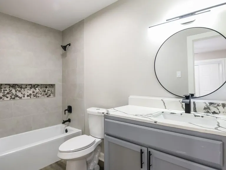 42 Hunters Creek Dr — Photo 16