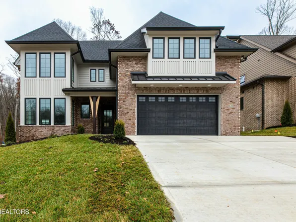 1636 Misty Lake Dr, Knoxville, TN 37932