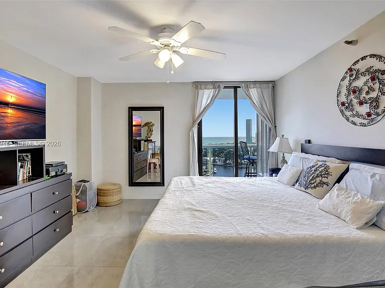 20515 E Country Club Dr #2147 — Photo 8