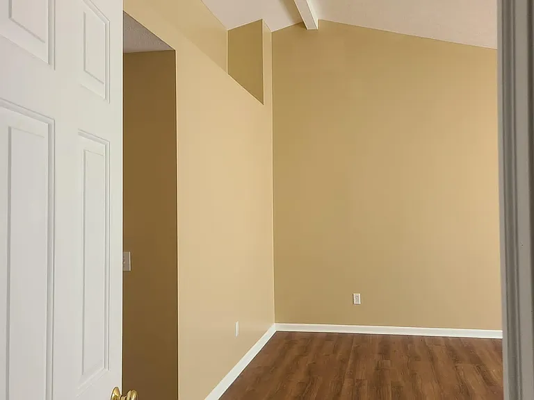 6814 Flick Dr — Photo 18