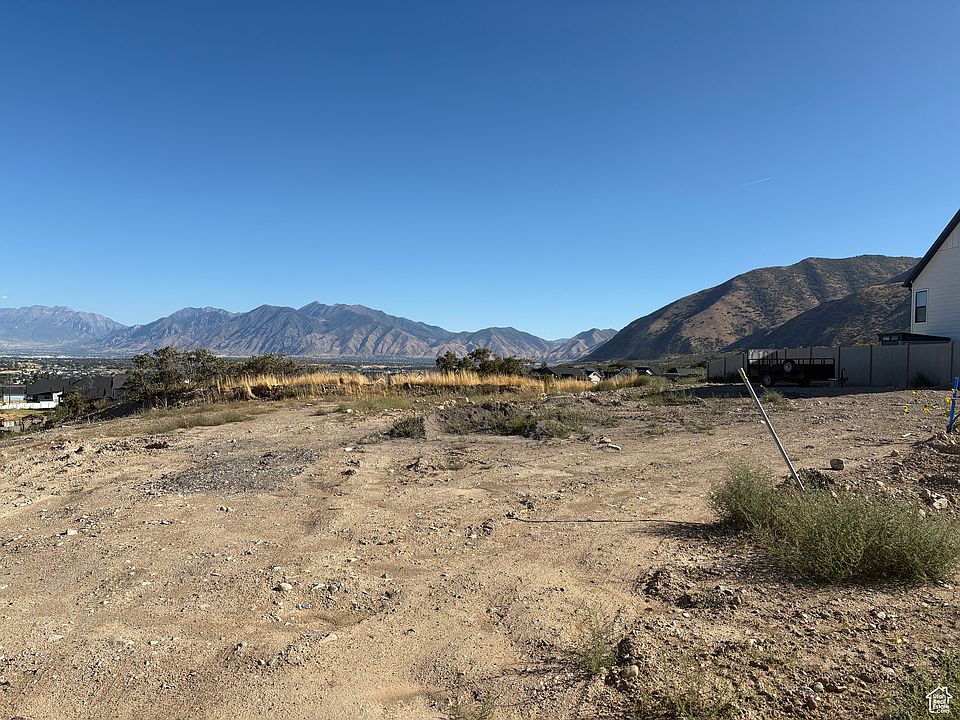 2nd image of 761 E Bridger Cir