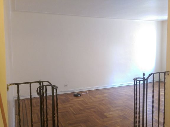 2nd image of 100 Winthrop St #4