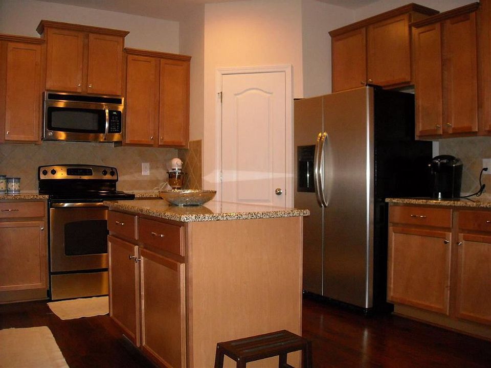 1st image of 2021 Newport Dr