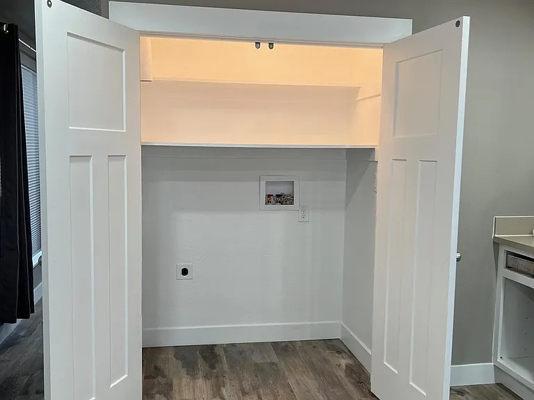W 975 N — Photo 10