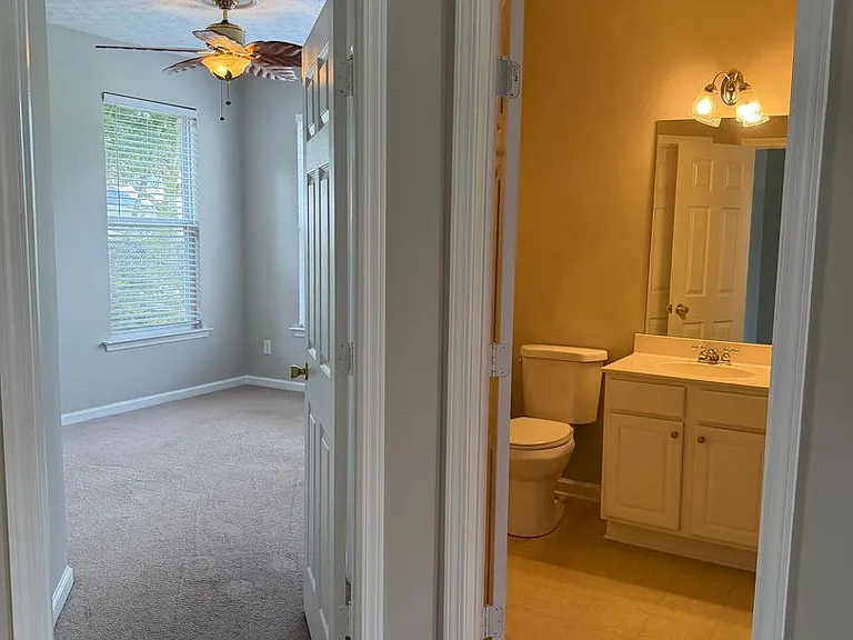6262 Shoreview Cir — Photo 10
