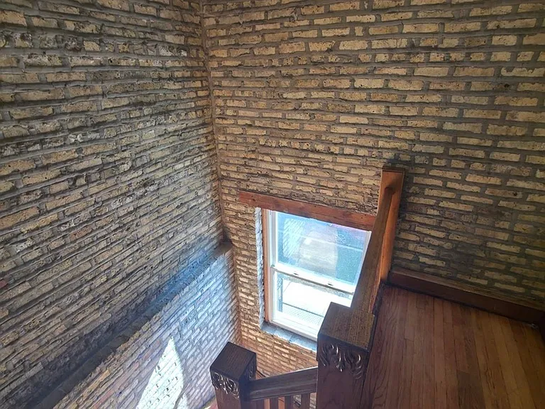 1748 N Keystone Ave — Photo 18