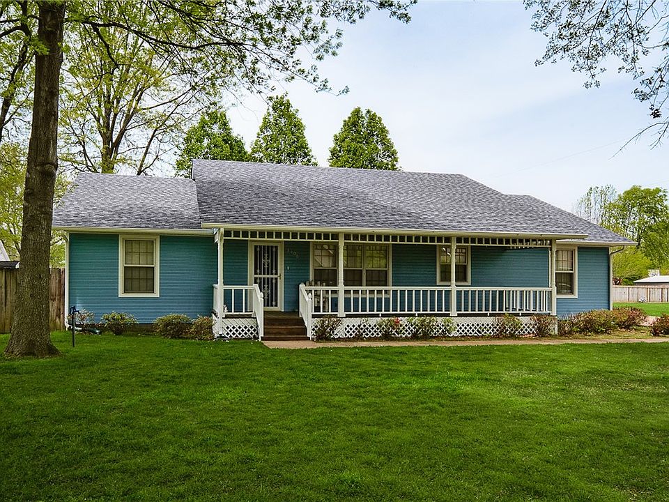 1st image of 3406 West Dr