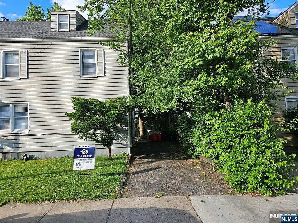 1st image of 281 Marion Ave