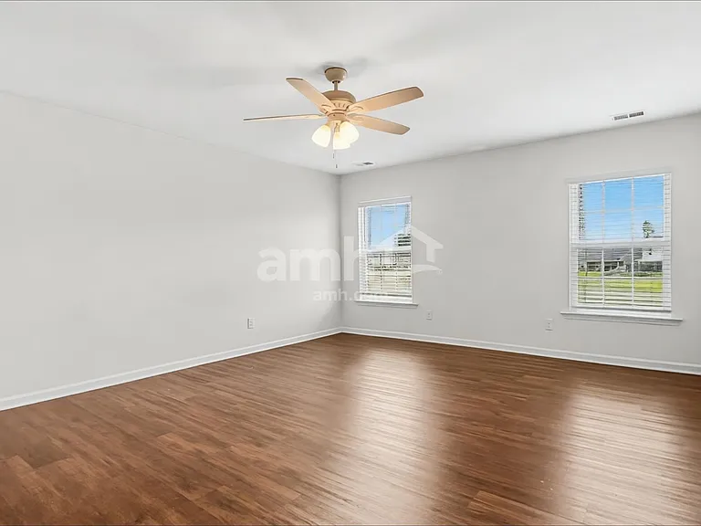 518 Singing Bush Ave — Photo 11