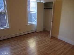 304 Centre St, Boston, MA 02130