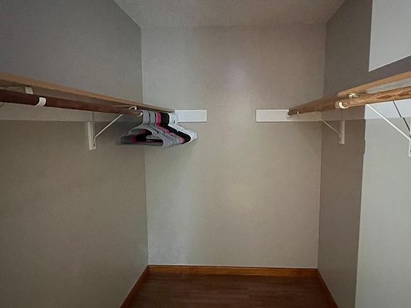 Walk in closet