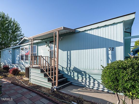 2nd image of 8301 Tieton Dr Unit 32