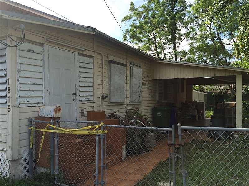 2nd image of 1815 SW 4th St