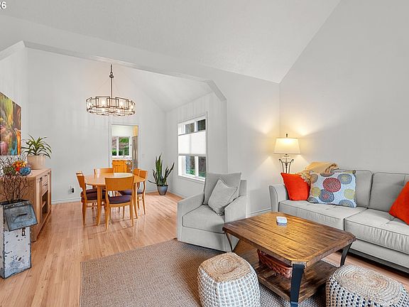 5th image of 6248 Bridgeview Dr