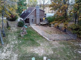 30283 Beecher Rd, Modesto, IL 62667