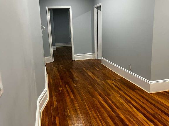 3rd image of 27 Cottage Ave Floor 2