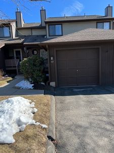 37 Dogwood Ln, Agawam, MA, 01001