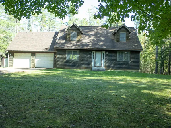 9 Pine Grove Avenue, Glenburn, ME 04401