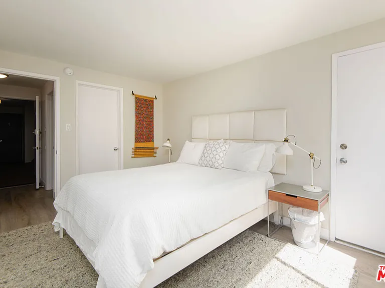 18063 Coastline Dr — Photo 16