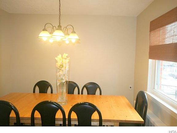 2nd image of 4136 Ely Ave