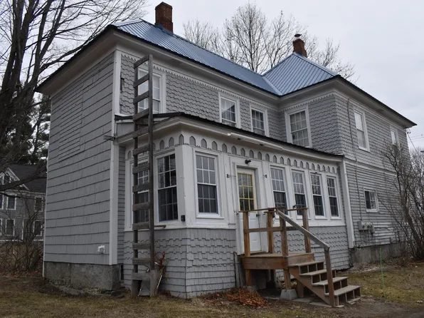 332 Hartland Avenue, Pittsfield, ME 04967