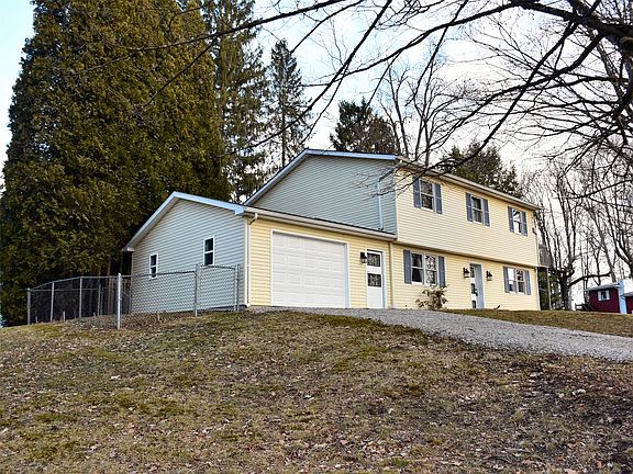 3rd image of 11868 Oakmere Pl