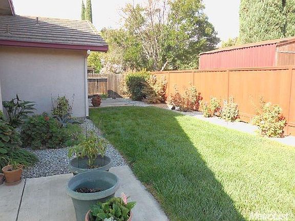2nd image of 765 Buckinghorse Dr