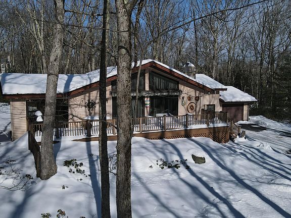 4th image of 432 Maple Ridge Dr