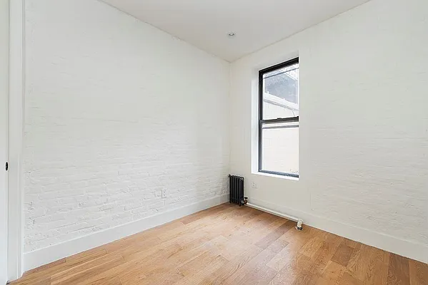 Rented by Bold New York | media 29