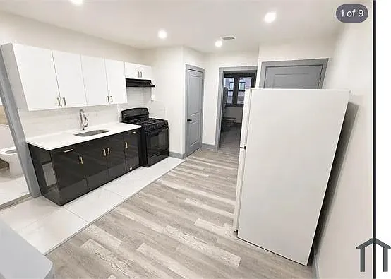 4 bed, 1200 sqft, $2,500 — Photo 1