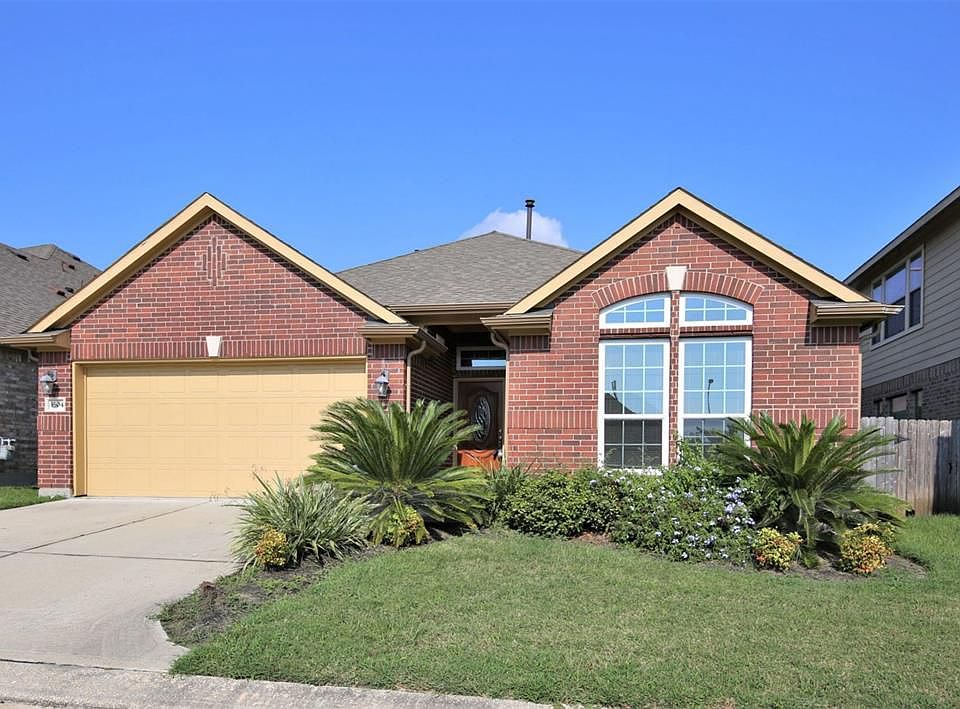 1st image of 3504 Cortona Ln
