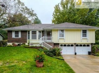 219 Hillcrest Rd, Belton, MO 64012