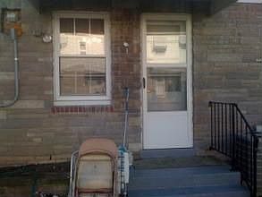 2nd image of 225 Kenna Dr