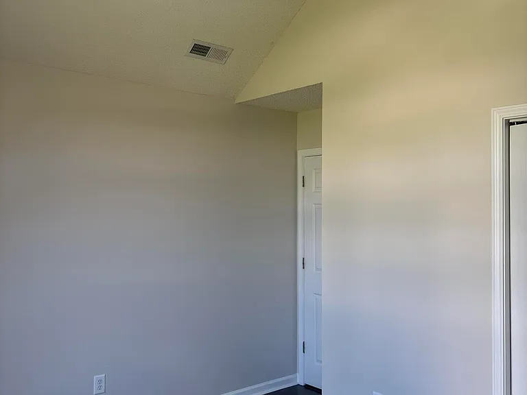20 Walden Cir — Photo 53