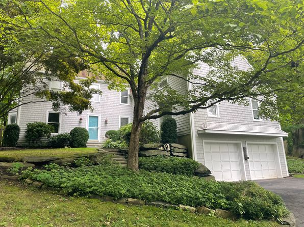 537 Westover Rd