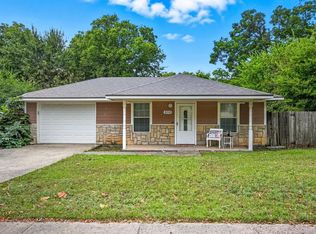604 S Maxey St, Sherman, TX 75090