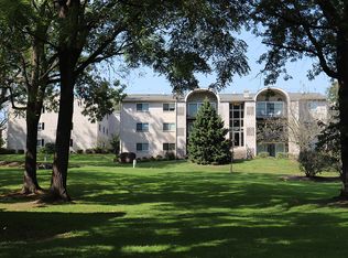 855 N Park Rd APT H302, Wyomissing, PA 19610